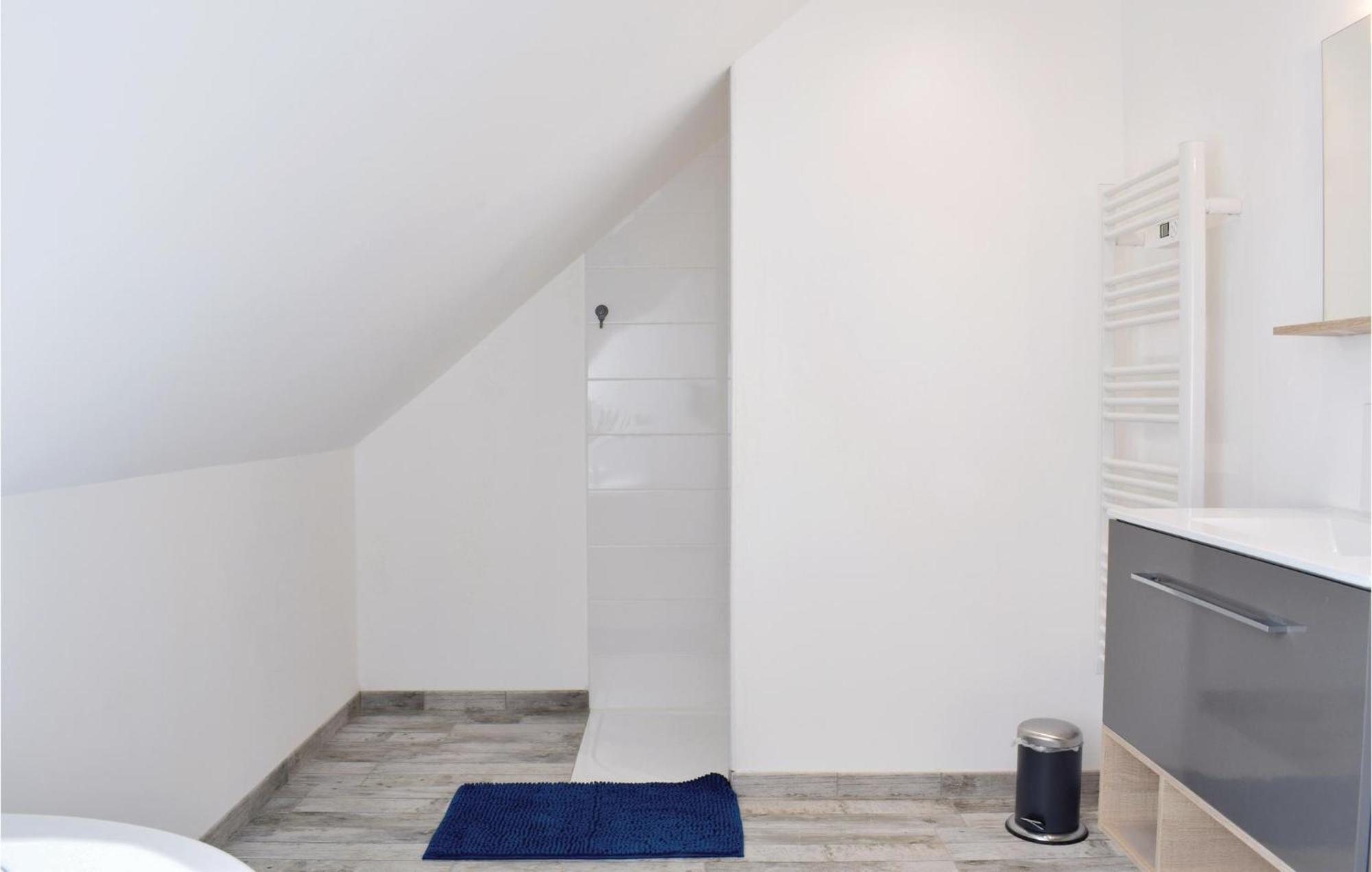 Amazing Home In Saint-Germain-Sur-Ay With Wifi Екстериор снимка