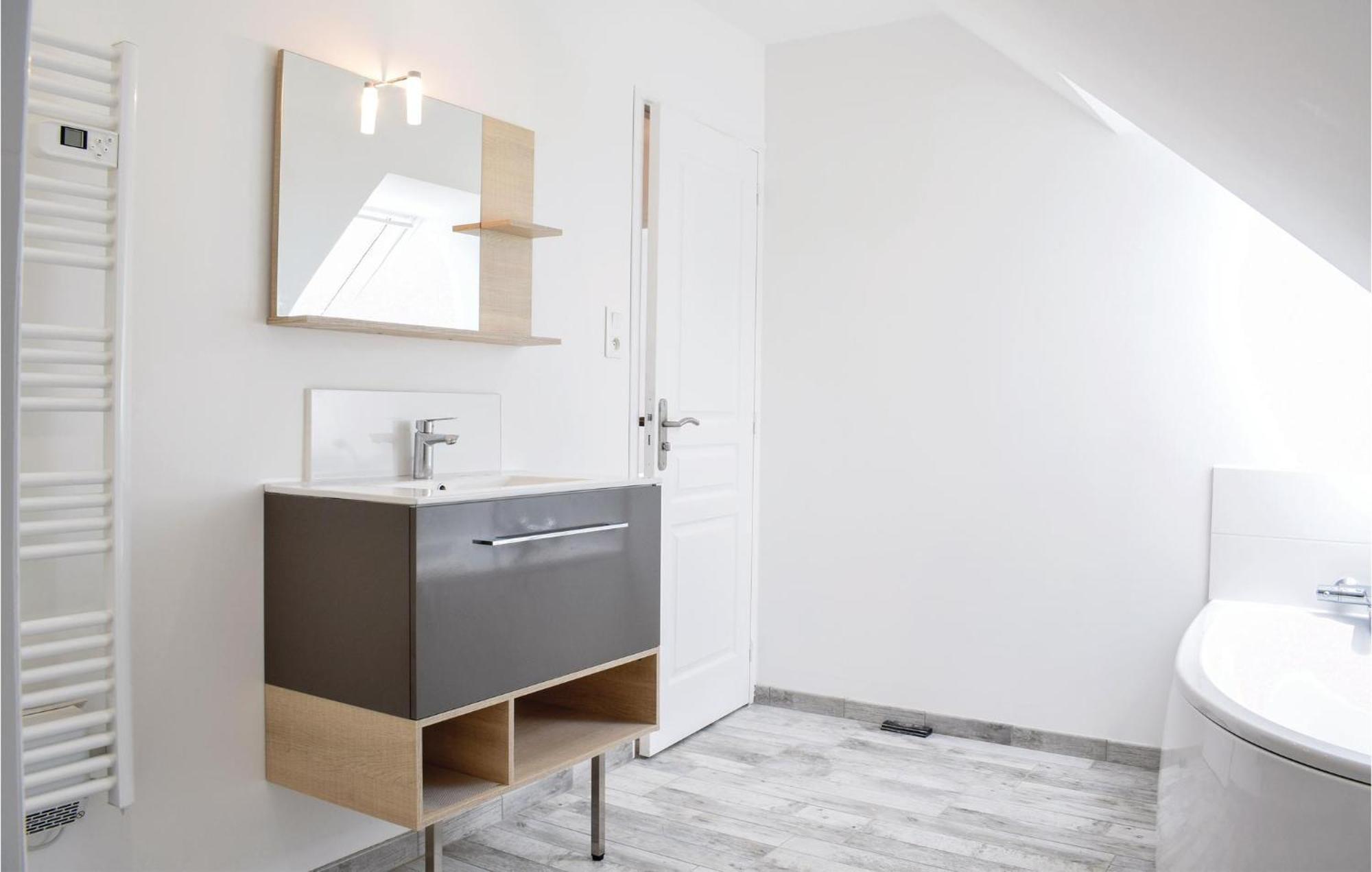 Amazing Home In Saint-Germain-Sur-Ay With Wifi Екстериор снимка