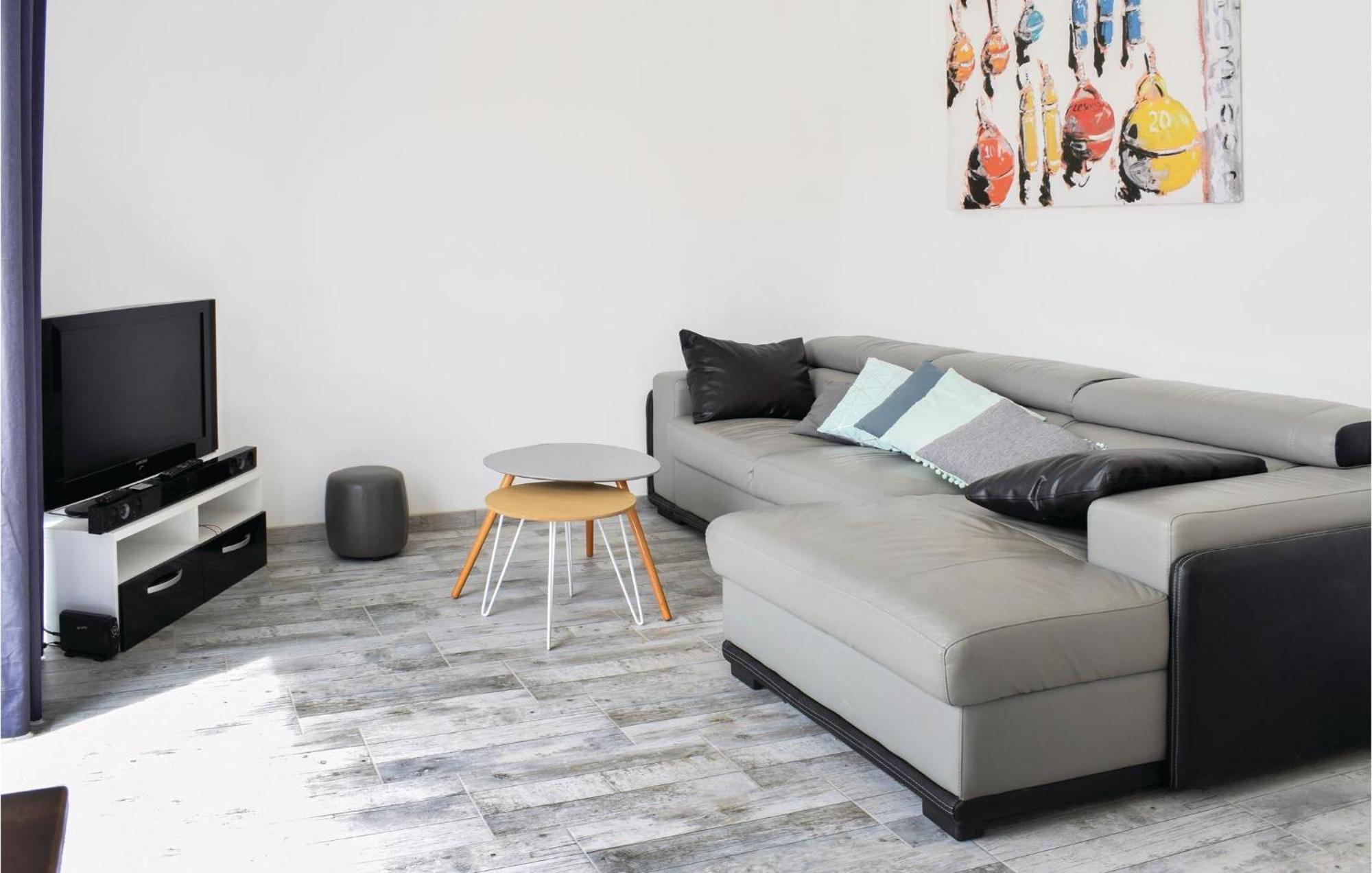Amazing Home In Saint-Germain-Sur-Ay With Wifi Екстериор снимка